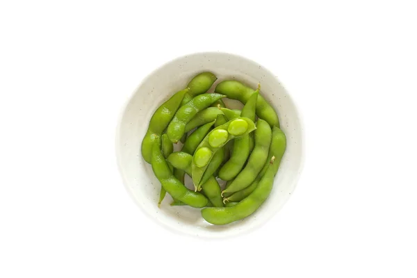 Mordiscos de edamame, grãos de soja verdes cozidos — Fotografia de Stock