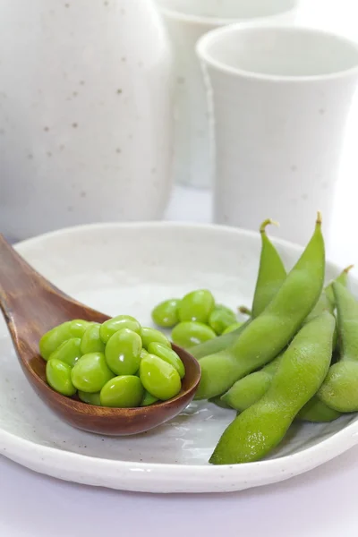 Edamame křupky, vařené zelené sójové boby — Stockfoto