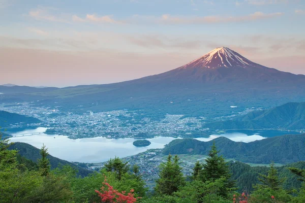 Montanha Fuji antes do nascer do sol — Fotografia de Stock