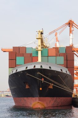 Kargo yük gemisi Harbor terminal