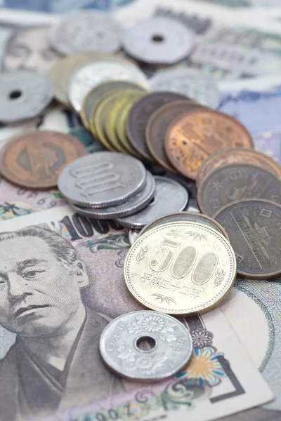 Japanese yen notes and coins — Stock Photo, Image