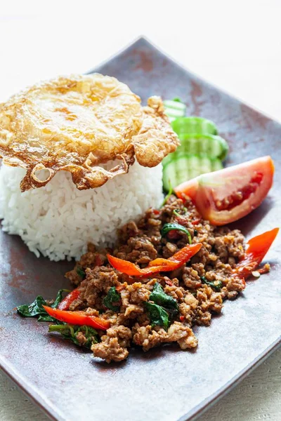 Berömd Thailändsk Mat Helig Basilika Med Malet Fläsk Och Stekt — Stockfoto