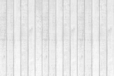 Arka plan için beyaz ahşap dokusu dikey. Yüzey ışığı masa üstü görüntüsünden temizlendi. Sanat eserleri ve iç veya dış tasarım için doğal desenler