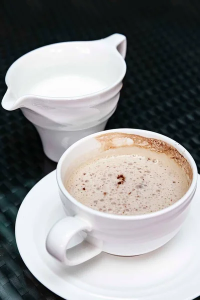 Caneca Café Colocada Mesa Madeira Marrom — Fotografia de Stock