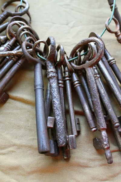 Old set of keys — Stock Photo, Image