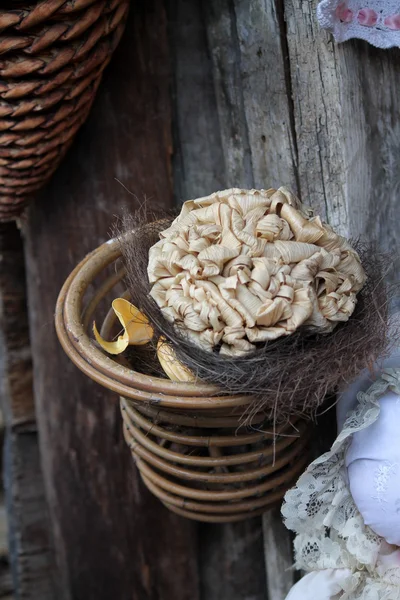 Velho pannier feito à mão — Fotografia de Stock