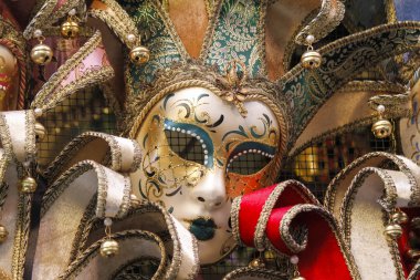 Karnaval maskesi