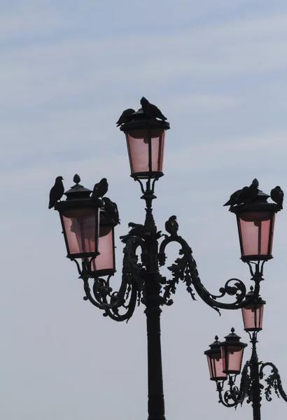 Eski sokak lambası — Stok fotoğraf