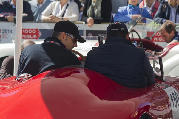 Mille miglia gara di auto d'epoca 15 maggio 2014 — Foto Stock