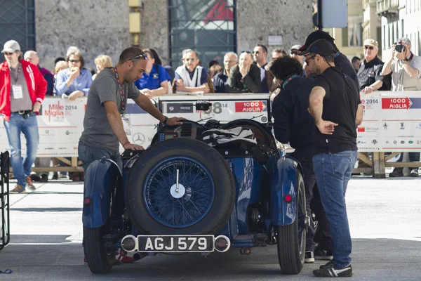 Duizend mijl race van vintage auto 15 kan 2014 — Stockfoto