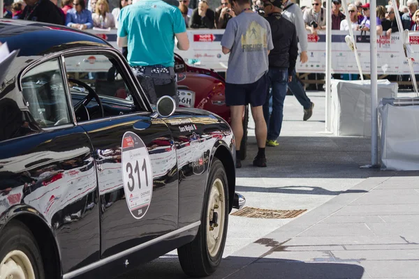 Mille miglia di corsa di auto d'epoca — Foto Stock