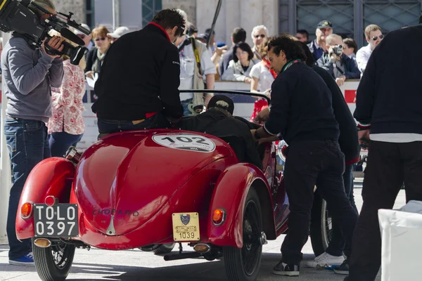 Duizend mijl race van vintage auto 15 kan 2014 — Stockfoto