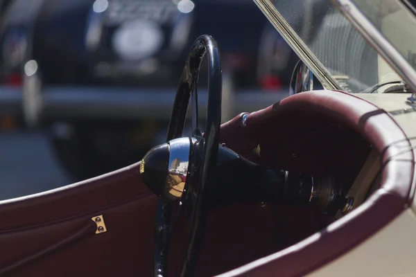 Mille miglia gara di auto d'epoca 15 maggio 2014 — Foto Stock