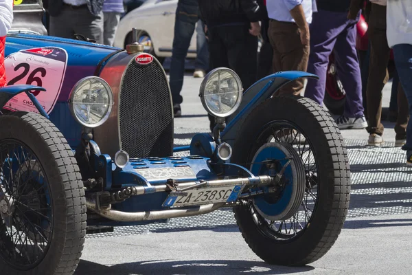 Mille miles de course de voitures anciennes 15 mai 2014 — Photo