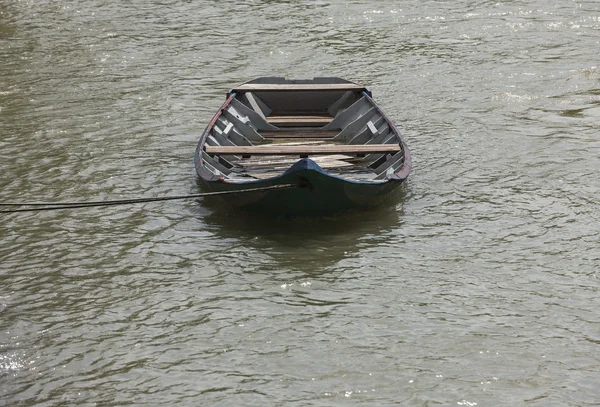 Boat on the river — Stock Photo, Image