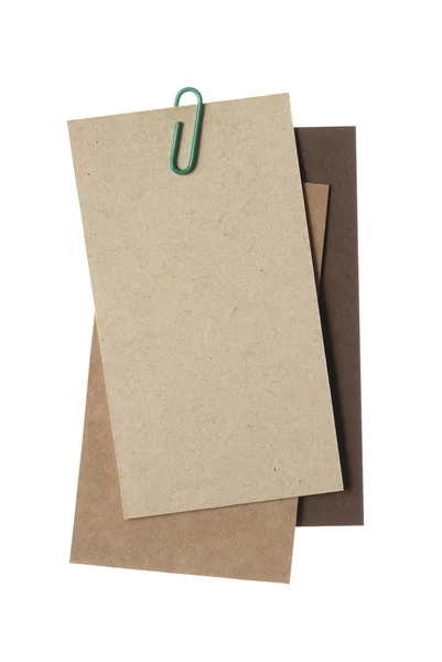 Notas de papel con clip aislado en blanco — Foto de Stock