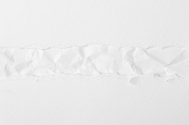 beyaz yırtık kağıt