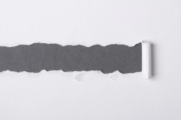 Bílý roztržený papír — Stock fotografie