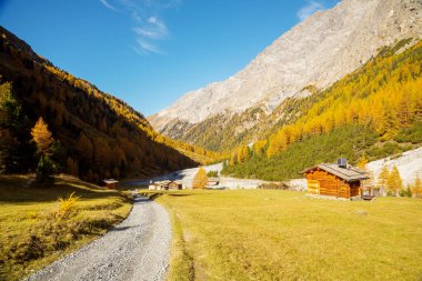Bormio (IT), Val Zebru 'nun sonbahar manzarası