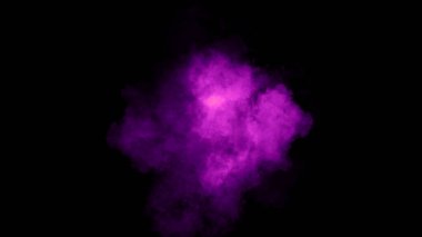 İzole edilmiş siyah arkaplanda sis ve sis etkisi. Mor Duman dokusu.