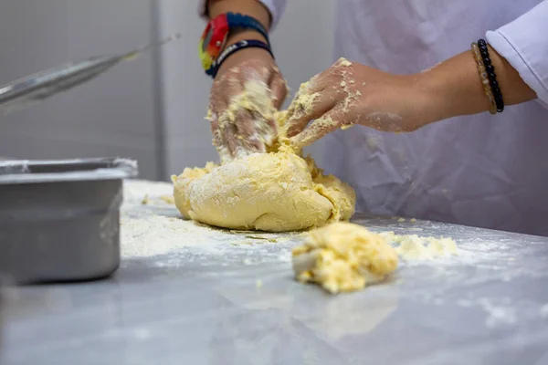 Cook Kneading Dough Pies Turkey — Stock Photo, Image
