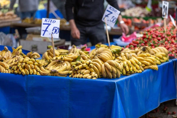 Fresh Local Bananas Sale Market — Stock Photo, Image