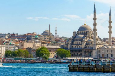 İstanbul Türkiye, 07: 12, 2014: Fatih Camii (Türkçe: Fatih Camii, Türkçe 