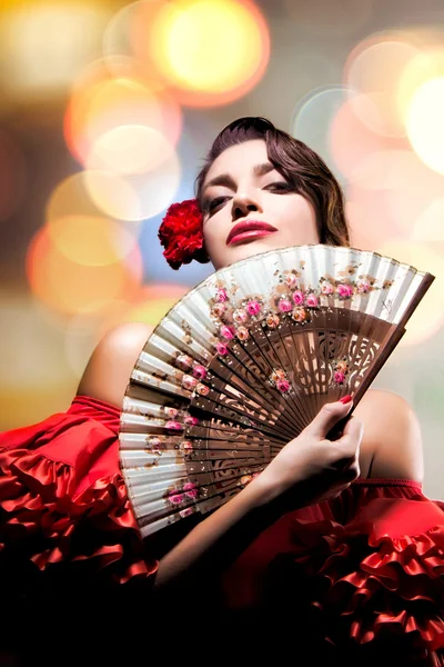 Retrato de arte de moda de hermosa chica. Mujer de Estilo Andaluz — Foto de Stock