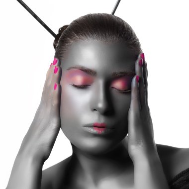 Gümüş güzellik kadın zen. yaratıcı moda makyaj. izole