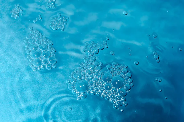 Burbujas Agua Sobre Fondo Azul Formato Horizontal — Foto de Stock