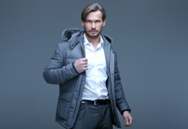 yakışıklı adam