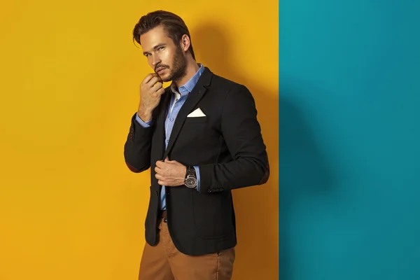 Fashion man posing — Stock Photo, Image