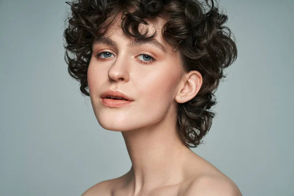 Portrait Sensual Brunette Curly Hair — Stock Photo, Image