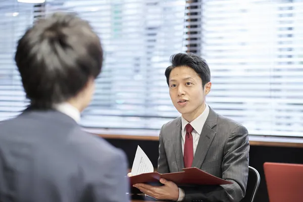 Aziatische Leidinggevende Zakelijke Persoon Interviewen — Stockfoto