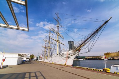 Limanda palamarla trimaran cruise