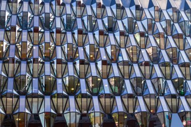 cam cephe ofis binası