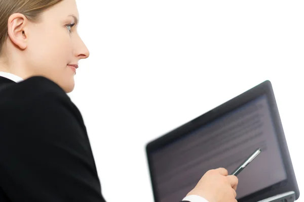 Business woman showing laptop screen ready for text — Stock Photo, Image