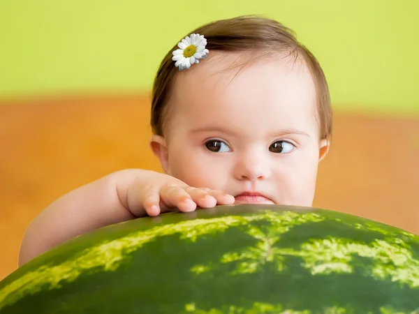 Pretty baby girl with big watermelon — Stock Photo, Image