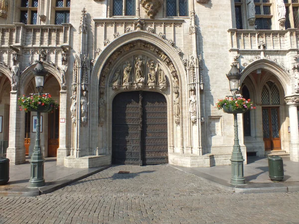 Brussel hotel de ville deuropening — Stockfoto