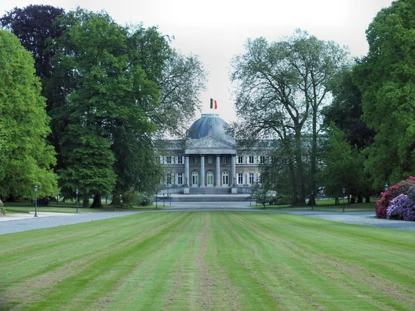 Brüksel chateau royal