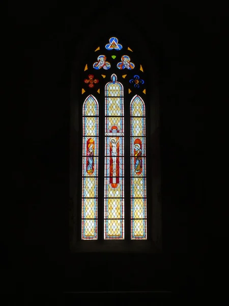 Vidriera en la iglesia de Santa María, Poide — Foto de Stock