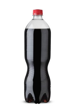 beyaz arkaplanda orta boy kola şişesi