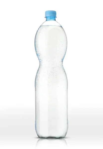 Große Flasche Mit Mineralwasser Auf Weißem Hintergrund — Stockfoto