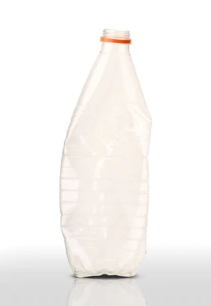 Leere Plastikflasche Mit Orangensaft Auf Weißem Hintergrund — Stockfoto