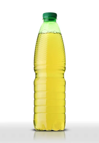 Botol Plastik Besar Dengan Minuman Pada Latar Belakang Putih — Stok Foto