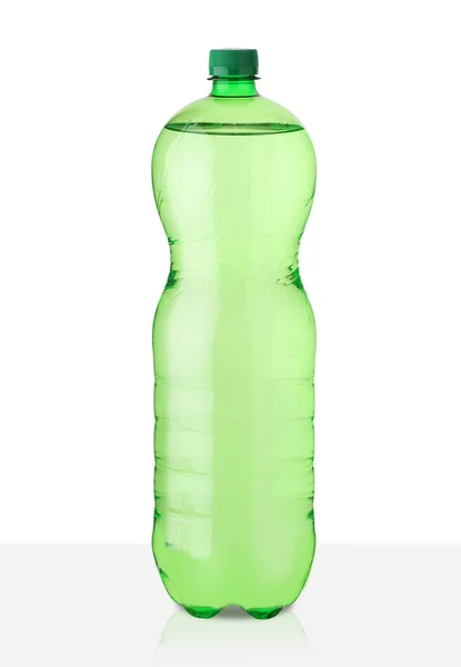 Botella Verde Grande Con Agua Mineral Sobre Fondo Blanco — Foto de Stock