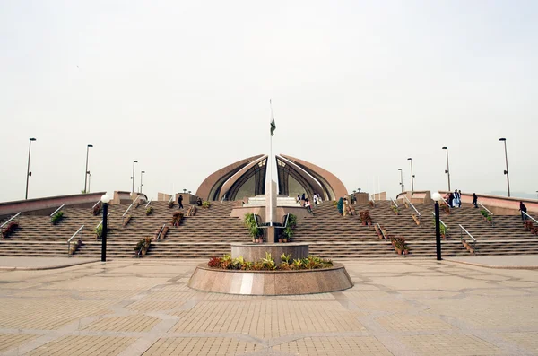 Pakistan Monumento Vista frontale — Foto Stock