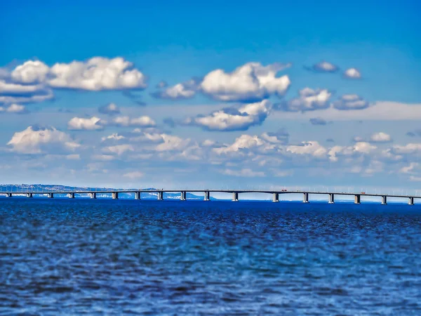 Landschaft Mit Brücke Flussufer — Stockfoto