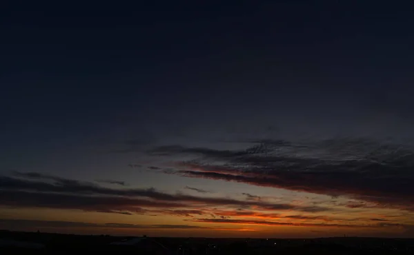 Sonnenaufgang Über Den Hügeln Nahe Dem Dorf — Stockfoto