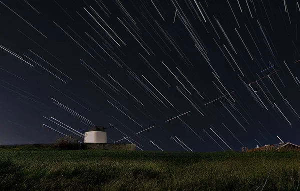 Noční Foto Hvězdnou Oblohou Půlnoci — Stock fotografie